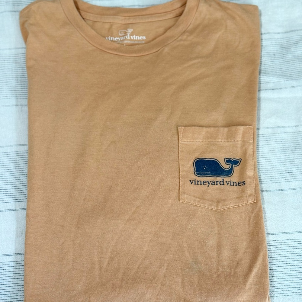 Vineyard Vines Men's orange   Tee